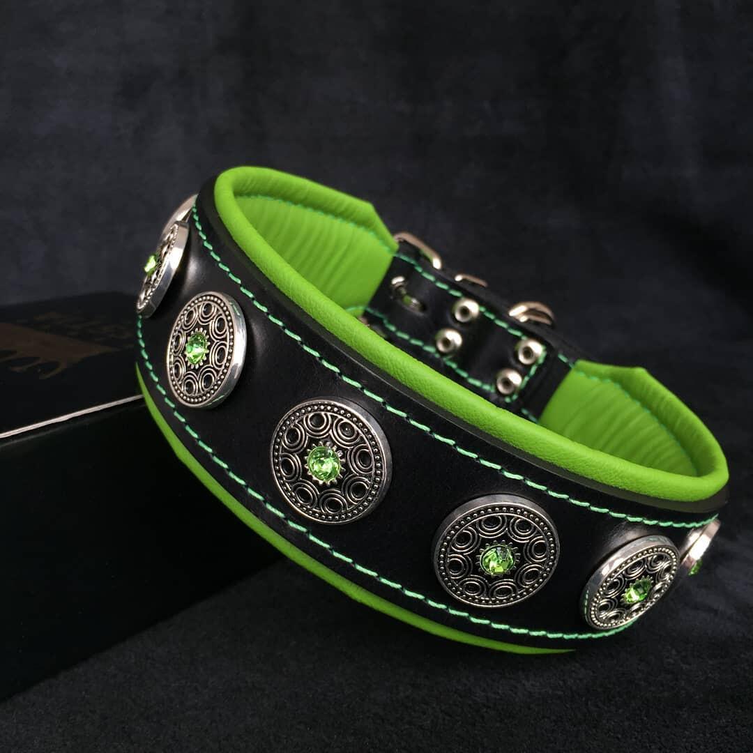 Bestia Bijou Black & Green Leather Dog Collar