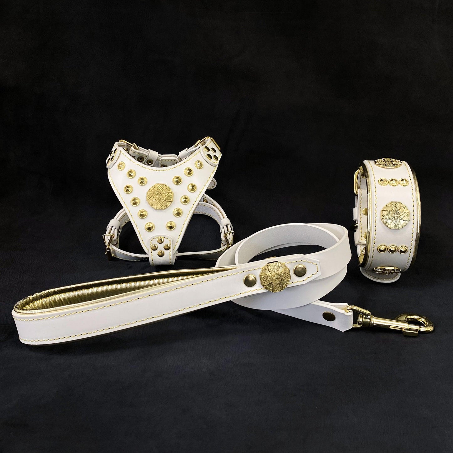 "Maximus White&Gold" Kleine hondenset - Tuigje - halsband - lijn