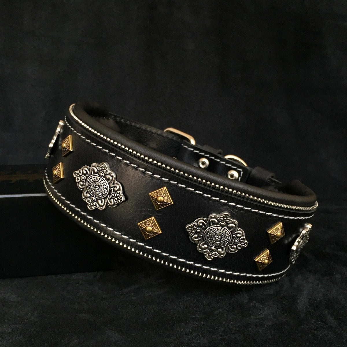 Bestia Aztec Black Leather Dog Collar