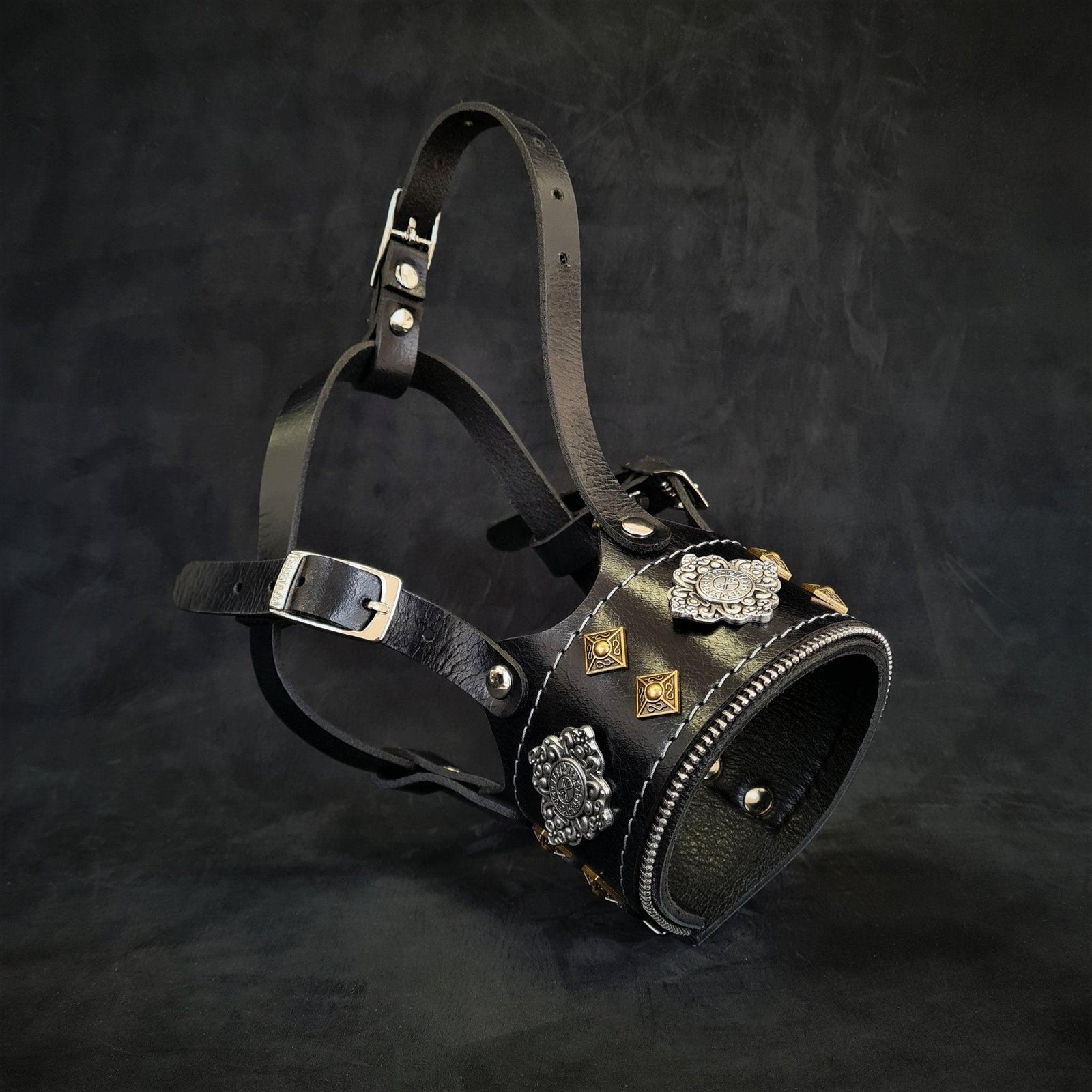 PawRuLLeR leather basket muzzles